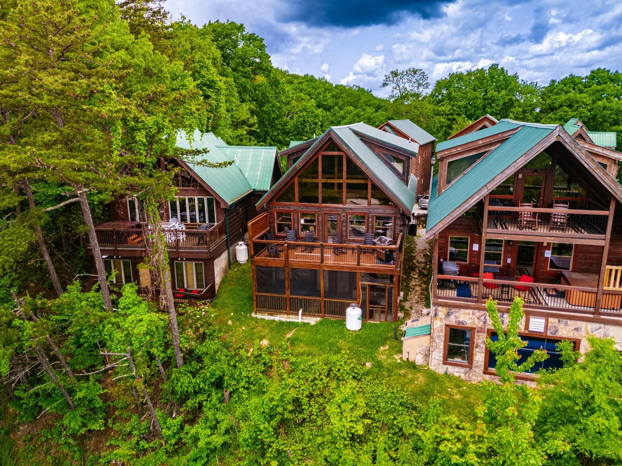 Classy Bear Cabin Gatlinburg Exterior photo