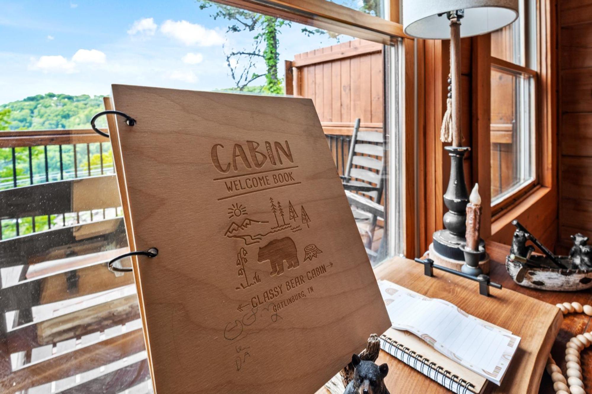 Classy Bear Cabin Gatlinburg Exterior photo